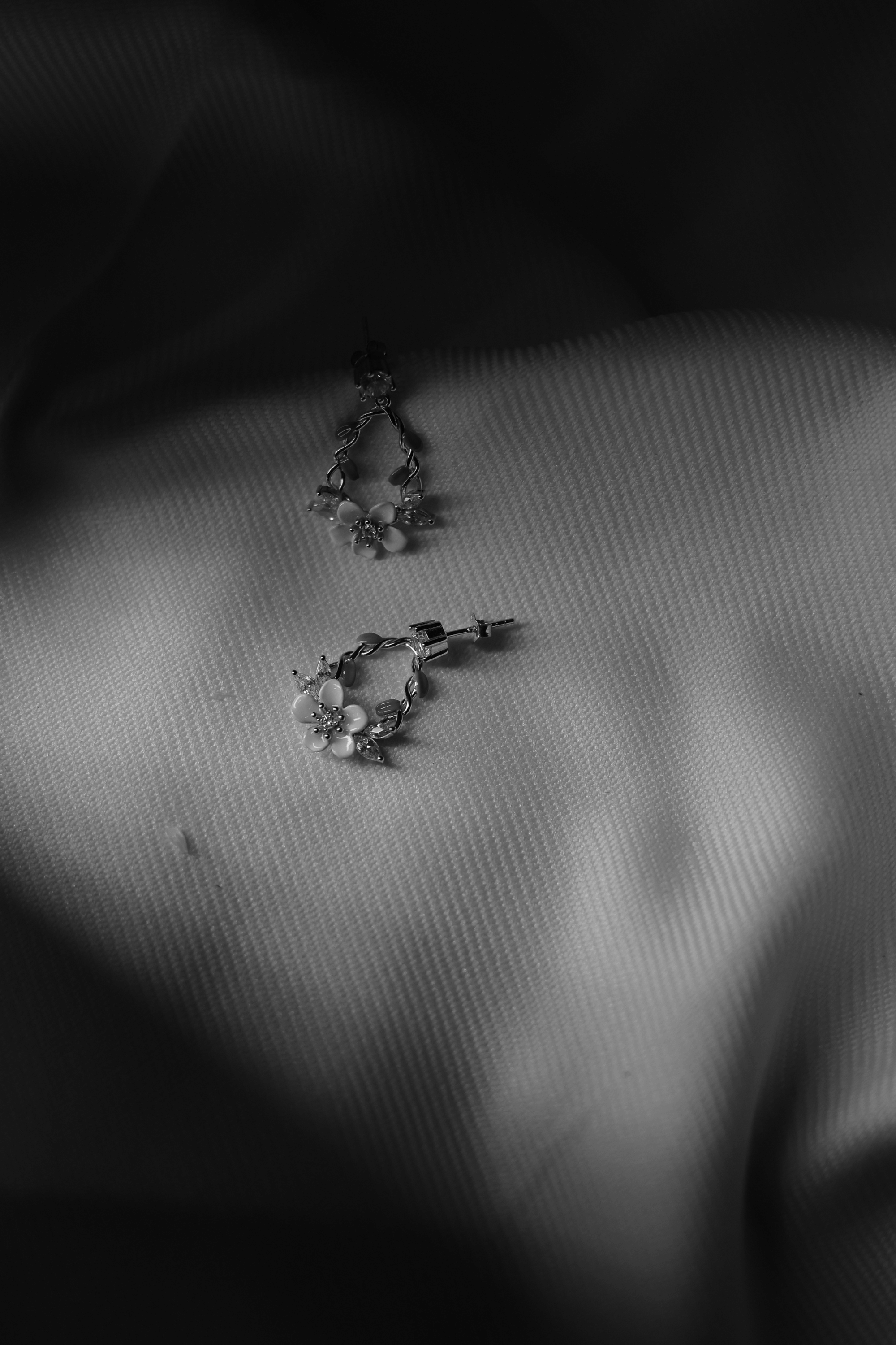 Verdant Leaf 925 Sterling Silver Drop Earrings for Women