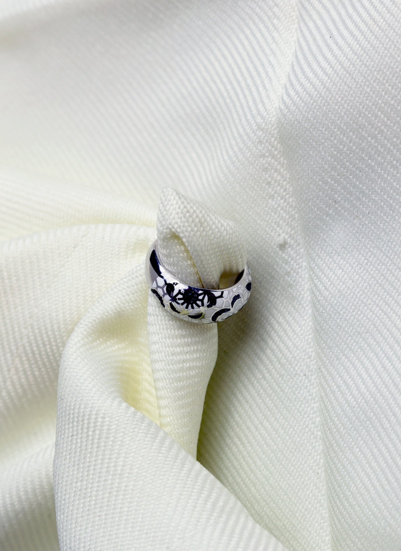 Luna Curve Pearl Necklace Set