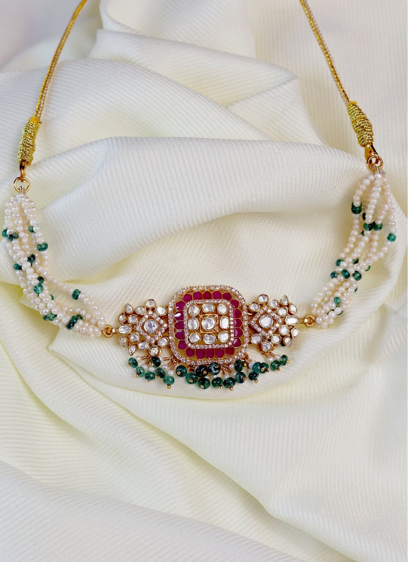 Luna Curve Pearl Necklace Set